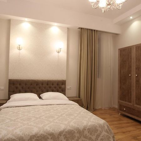 New Apartment In Old Tbilisi Exterior photo