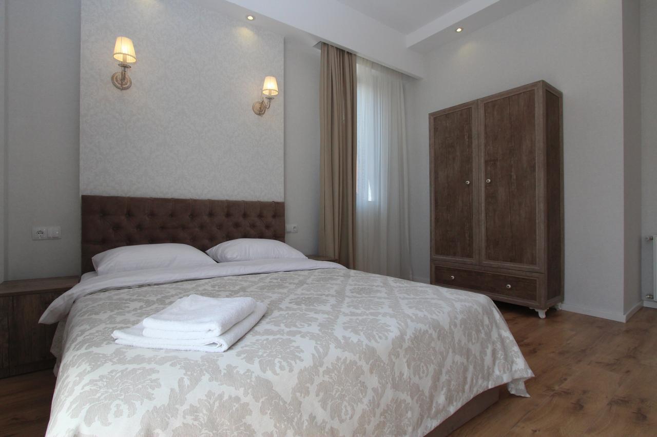 New Apartment In Old Tbilisi Exterior photo