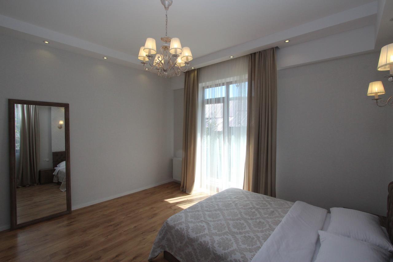 New Apartment In Old Tbilisi Exterior photo